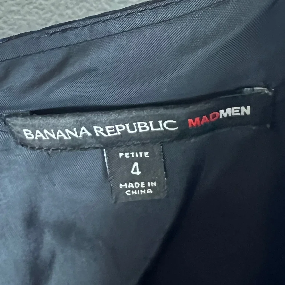 Banana Republic Mad Men Linen Blend Floral Dress Petite Fit Flare Blue‎ Black 4P